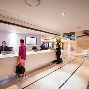 The Tower Hotel, By Thistle Hotell London