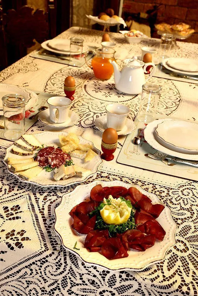 C'Era Una Volta Perledo Bed & Breakfast