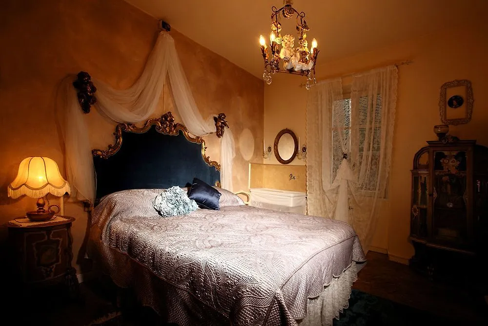 B&B C'Era Una Volta Perledo Bed & Breakfast